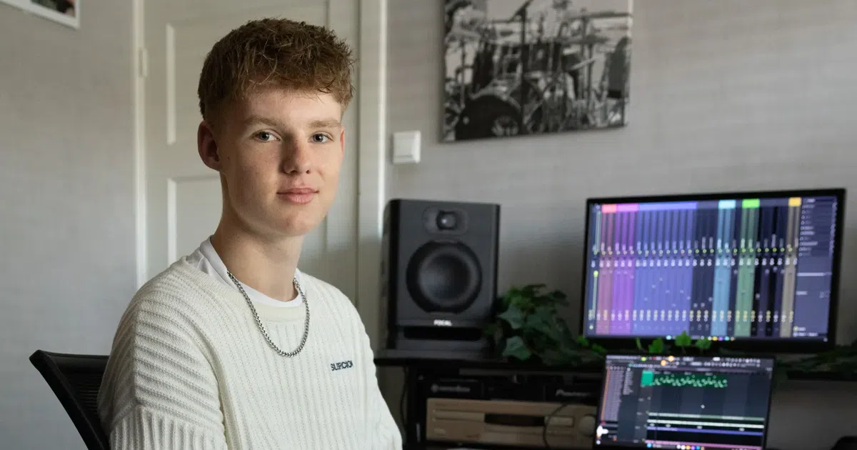 Mathijs Riou Mathijs: ‘En nu met mijn muziek de wereld veroveren’ - Rabo en Co ...